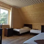 Risti Kodumajutus Pansiyon Lemsi