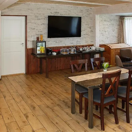 Homestay szállás Risti Kodumajutus