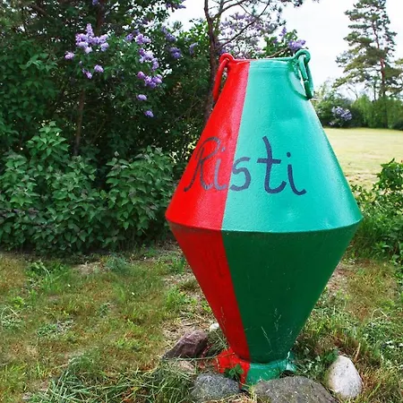 Risti Kodumajutus * Lemsi